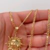 Cadena con dije.