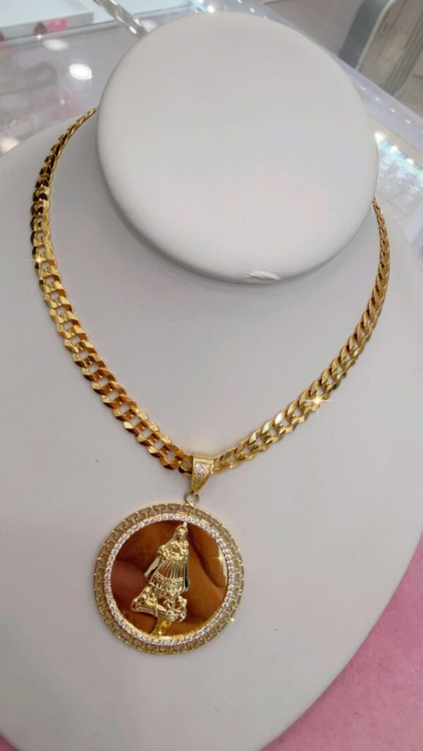 CADENA con DIJE de la VIRGEN