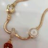 Pulsera con colgantes